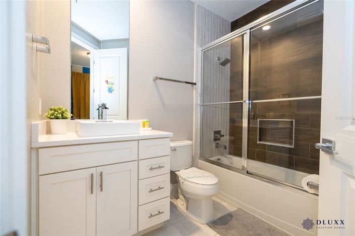 Image No.53-5 Bed Townhouse for sale