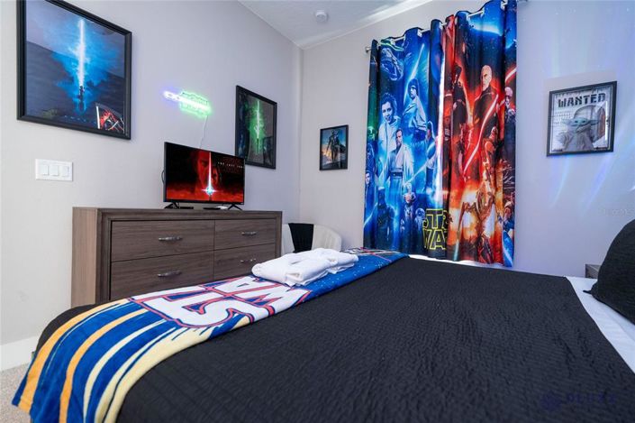 Image No.55-5 Bed Townhouse for sale