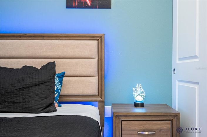 Image No.58-5 Bed Townhouse for sale