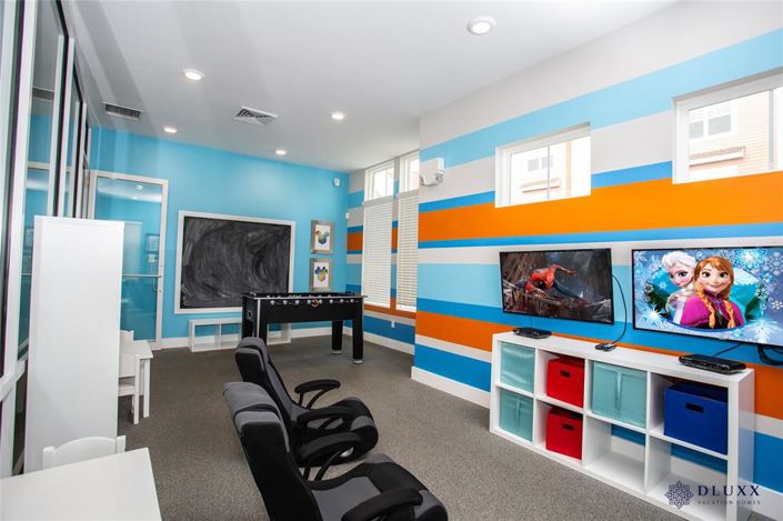 Image No.78-5 Bed Townhouse for sale