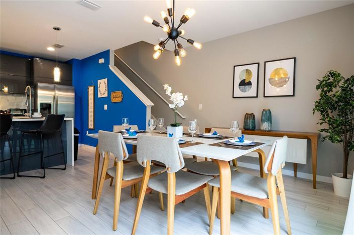 Image No.11-4 Bed Townhouse for sale