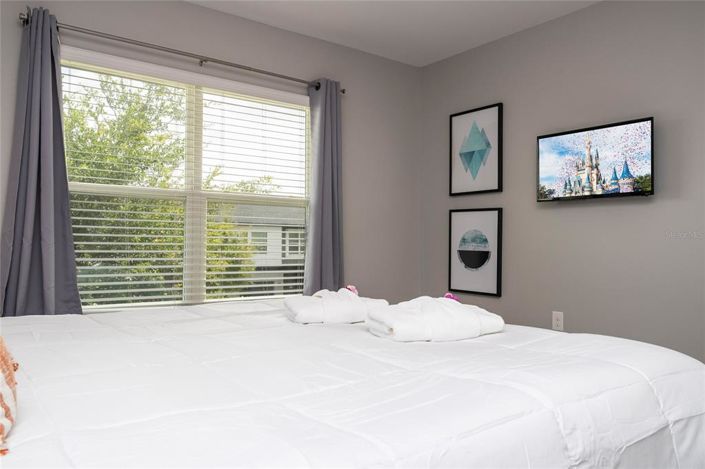 Image No.17-4 Bed Townhouse for sale