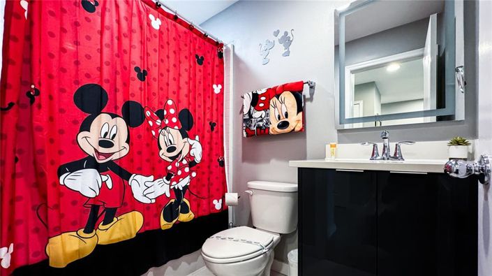 Image No.20-4 Bed Townhouse for sale