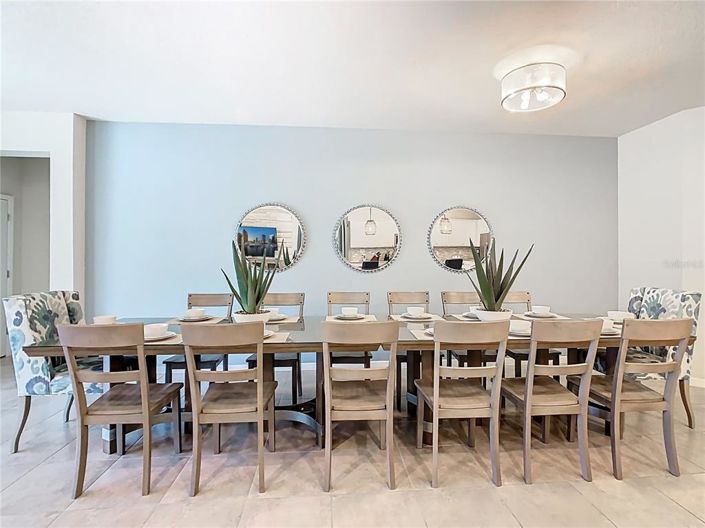 Image No.5-8 Bed Property for sale