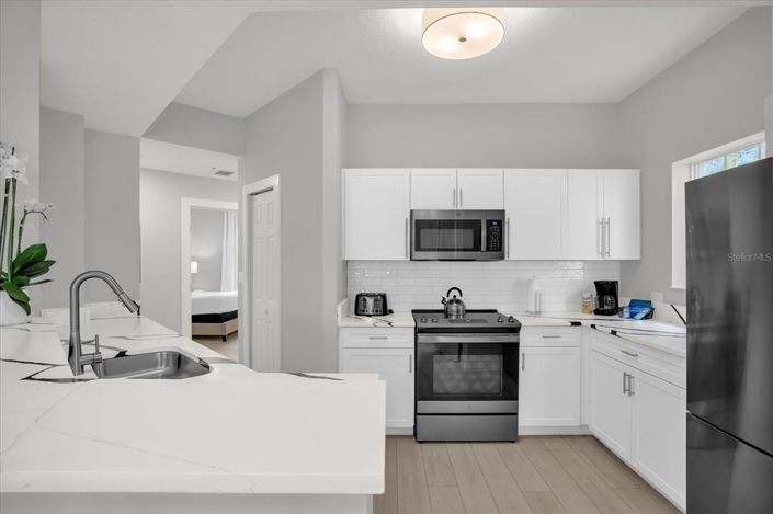 Image No.17-3 Bed Property for sale