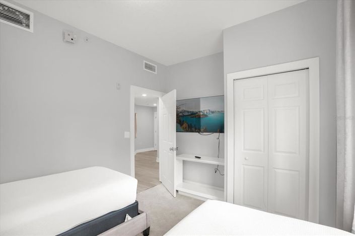 Image No.19-3 Bed Property for sale