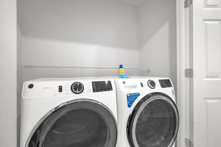 Image No.24-3 Bed Property for sale