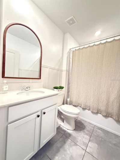 Image No.24-3 Bed Property for sale