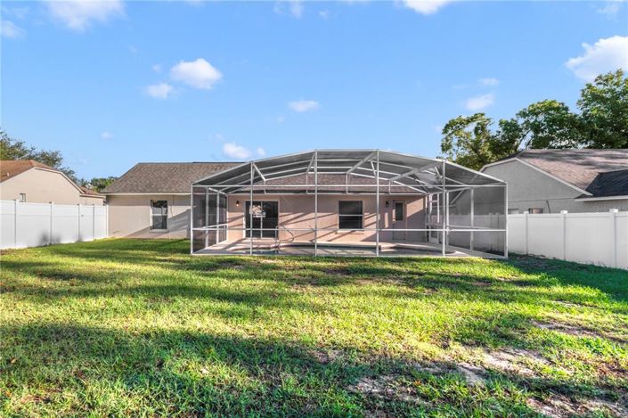 Image No.25-3 Bed Property for sale