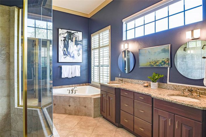 Image No.31-4 Bed Property for sale