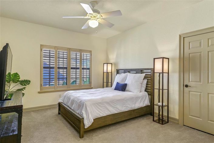 Image No.39-4 Bed Property for sale