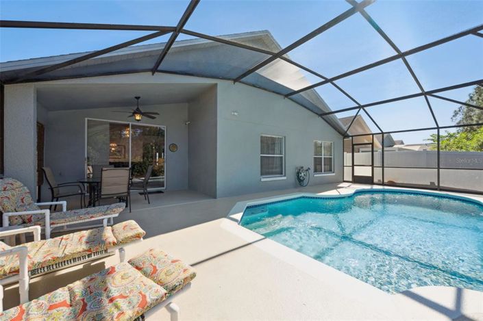 Image No.28-4 Bed Property for sale