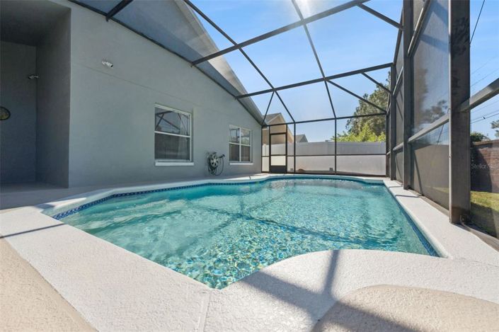 Image No.30-4 Bed Property for sale