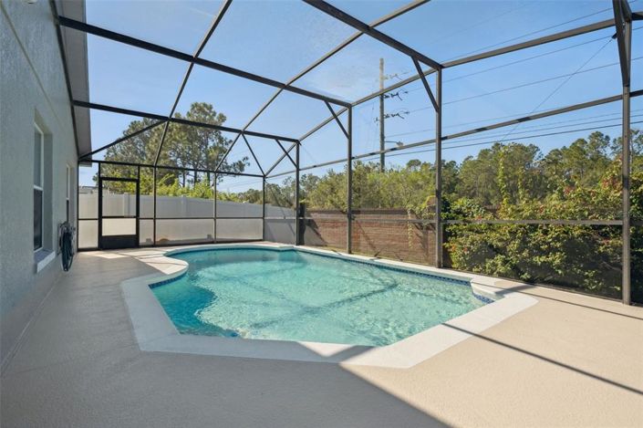 Image No.32-4 Bed Property for sale