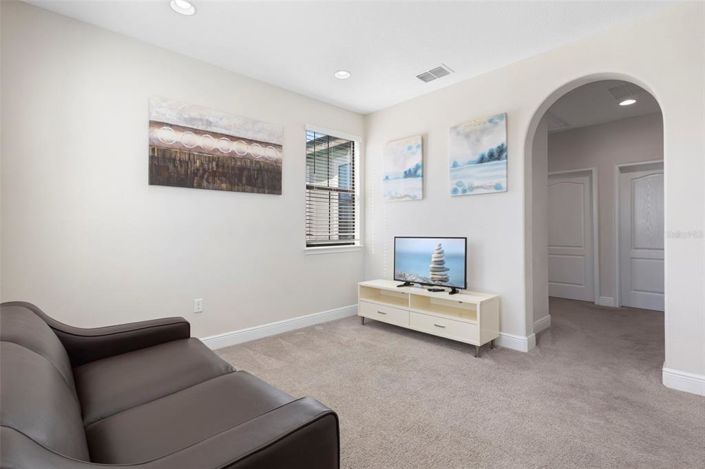 Image No.22-3 Bed Property for sale