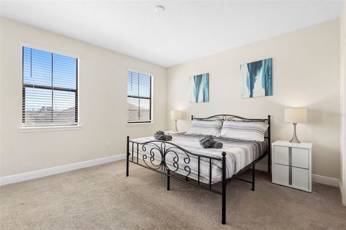 Image No.38-3 Bed Property for sale