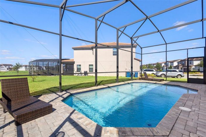 Image No.45-3 Bed Property for sale