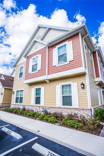 Image No.2-Maison de ville de 5 chambres à vendre à Kissimmee