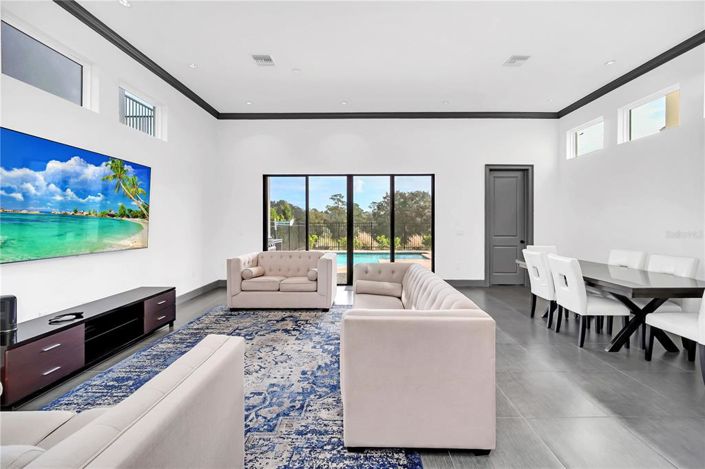 Image No.16-5 Bed Property for sale