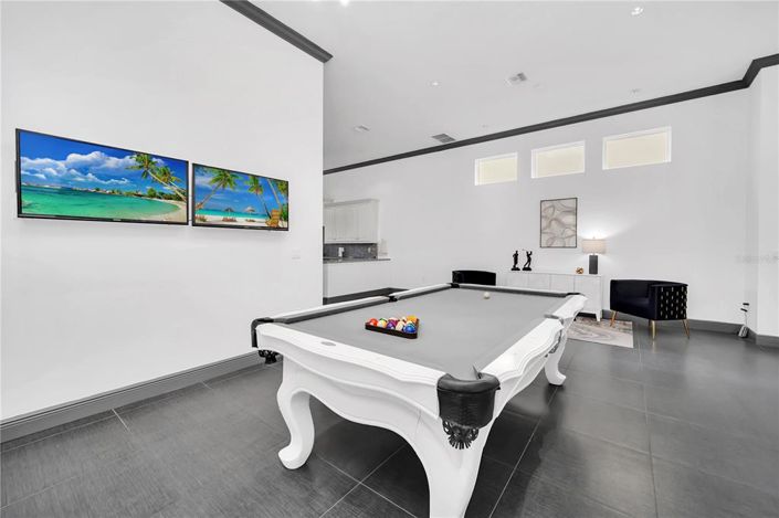 Image No.36-5 Bed Property for sale