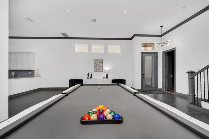 Image No.37-5 Bed Property for sale