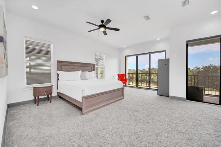 Image No.48-5 Bed Property for sale