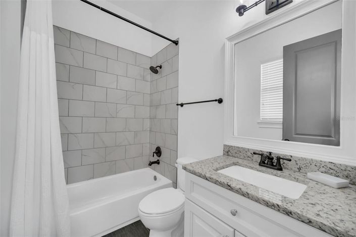 Image No.60-5 Bed Property for sale