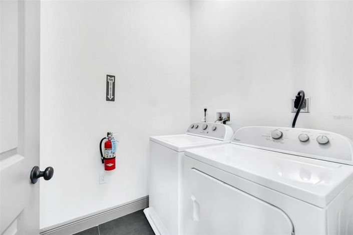 Image No.61-5 Bed Property for sale