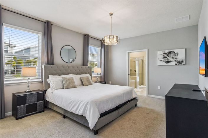 Image No.31-10 Bed Property for sale