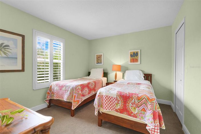 Image No.30-4 Bed Townhouse for sale