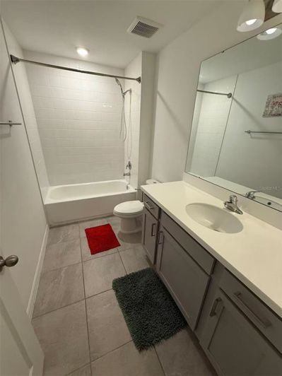 Image No.10-3 Bed Townhouse for sale