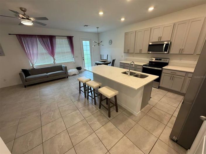 Image No.2-3 Bed Townhouse for sale