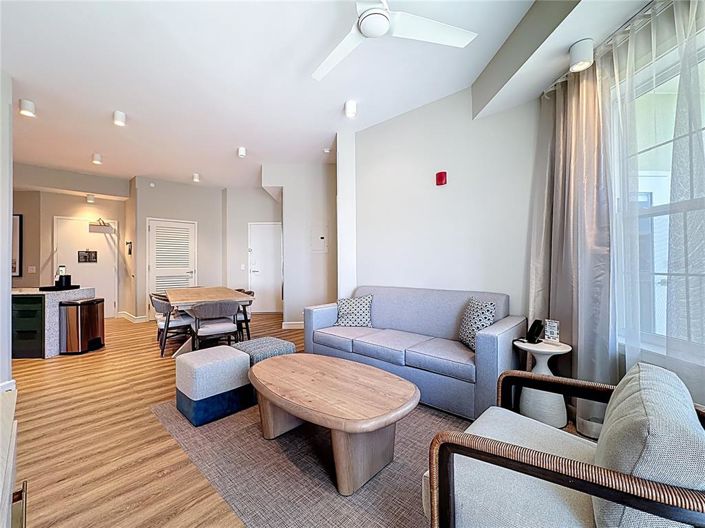 Image No.20-2 Bed Property for sale