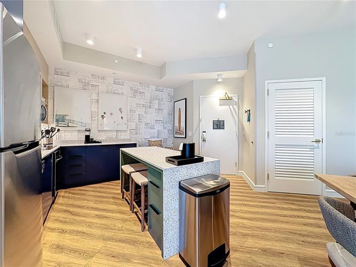 Image No.8-2 Bed Property for sale