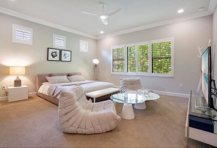 Image No.23-4 Bed Property for sale