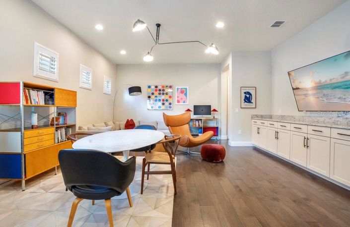 Image No.38-4 Bed Property for sale