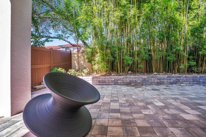 Image No.53-4 Bed Property for sale