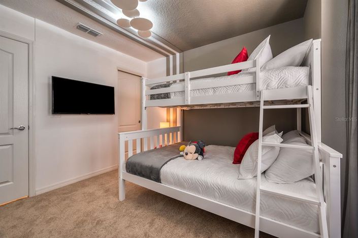 Image No.43-5 Bed Townhouse for sale