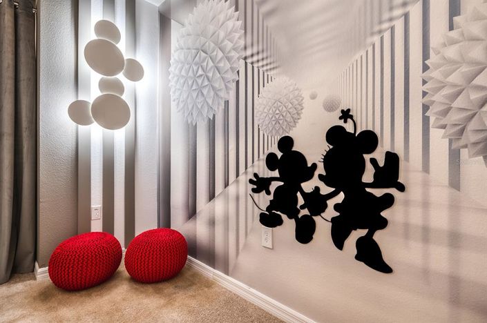 Image No.45-5 Bed Townhouse for sale