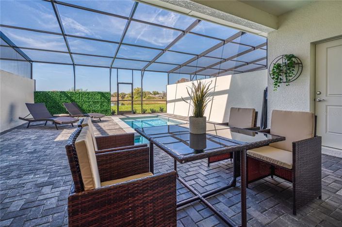 Image No.51-5 Bed Townhouse for sale