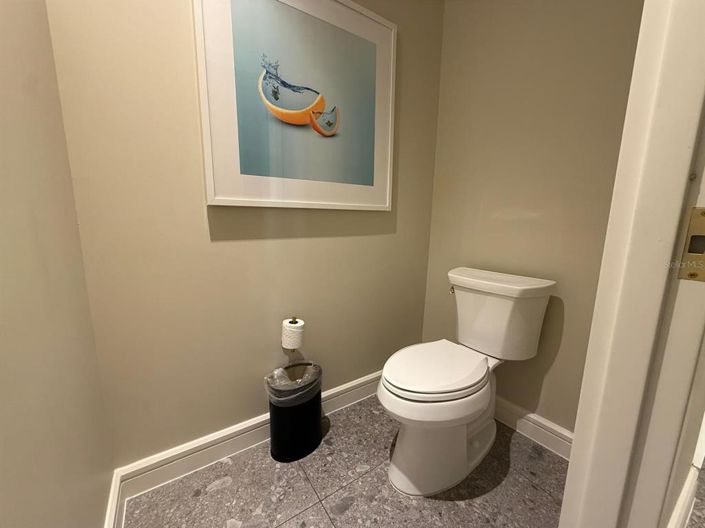 Image No.20-1 Bed Property for sale