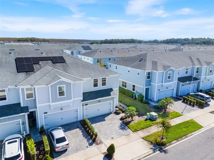 Image No.30-3 Bed Townhouse for sale