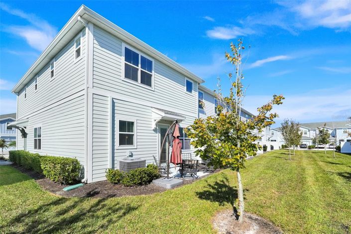 Image No.36-3 Bed Townhouse for sale