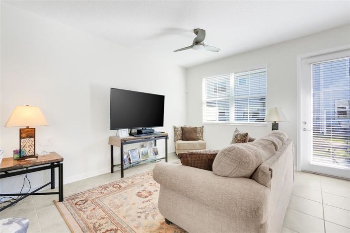 Image No.7-3 Bed Townhouse for sale