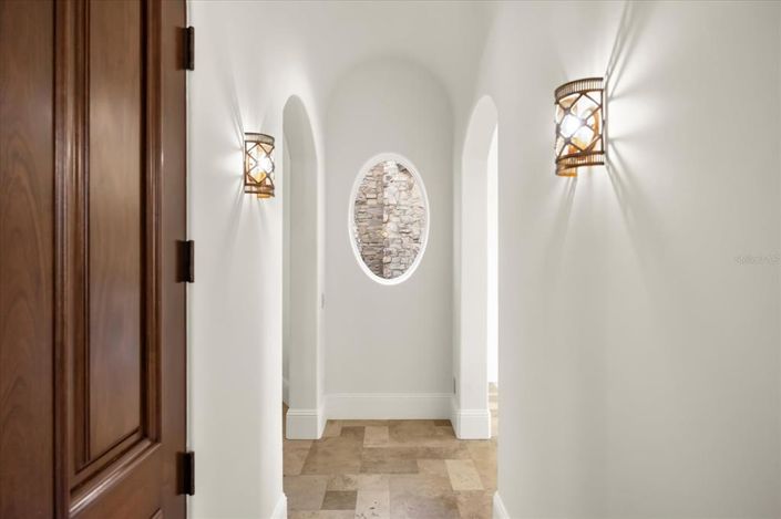 Image No.10-3 Bed Property for sale