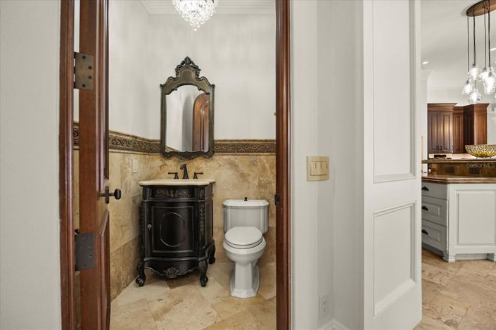 Image No.19-3 Bed Property for sale