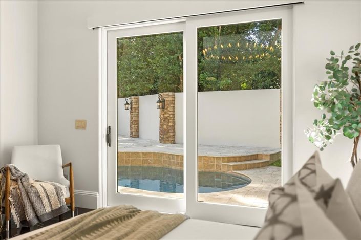 Image No.37-3 Bed Property for sale