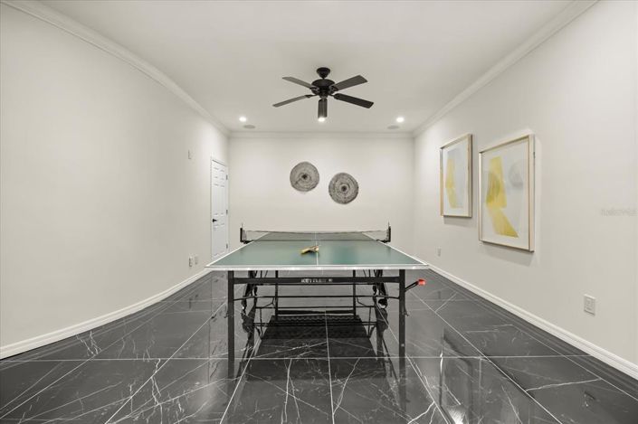 Image No.79-3 Bed Property for sale