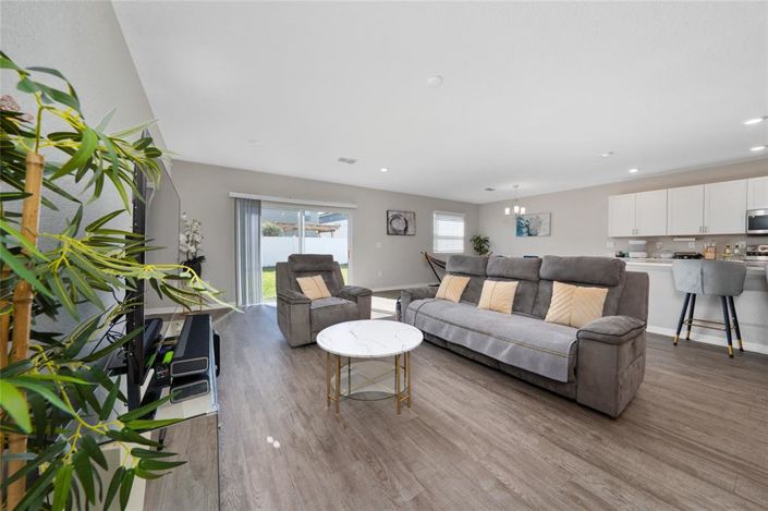 Image No.13-5 Bed Property for sale