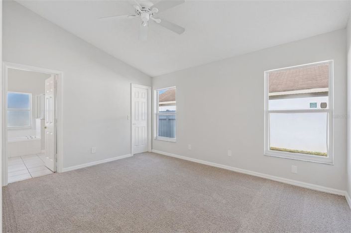 Image No.11-4 Bed Property for sale